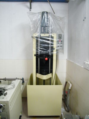 Calor da máquina do endurecimento de indução refrigerar de pulverizador que trata a engrenagem/haste